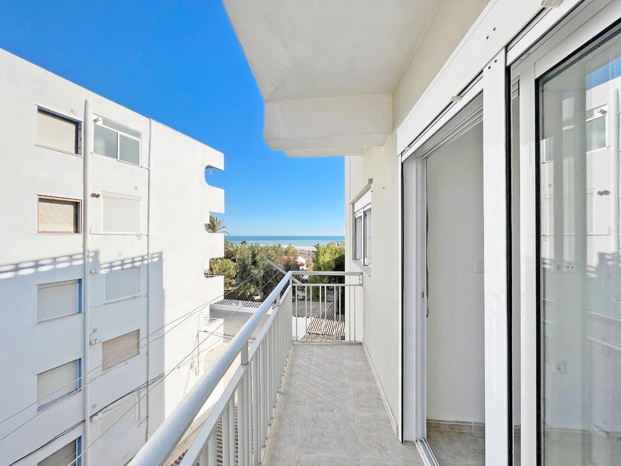 Global Properties, Las Dachas 1 - Apartamento En Primera Linea De Playa Canet d'En Berenguer Eksteriør billede